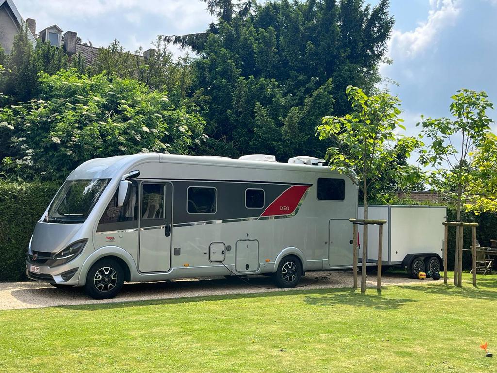 Bürstner Ixeo 728i Integraal Camper, Caravans en Kamperen, Mobilhomes, Integraal, Ringverwarming, Fietsendrager, 7 tot 8 meter