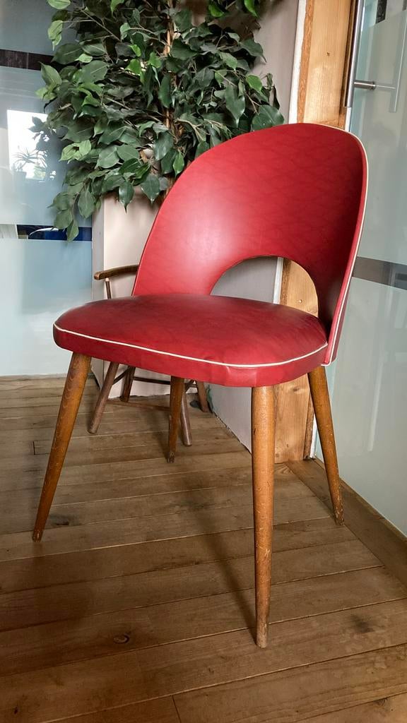 Chaise vintage Skaï rouge année 60/70, Rouge, Vintage, Enlèvement, Utilisé