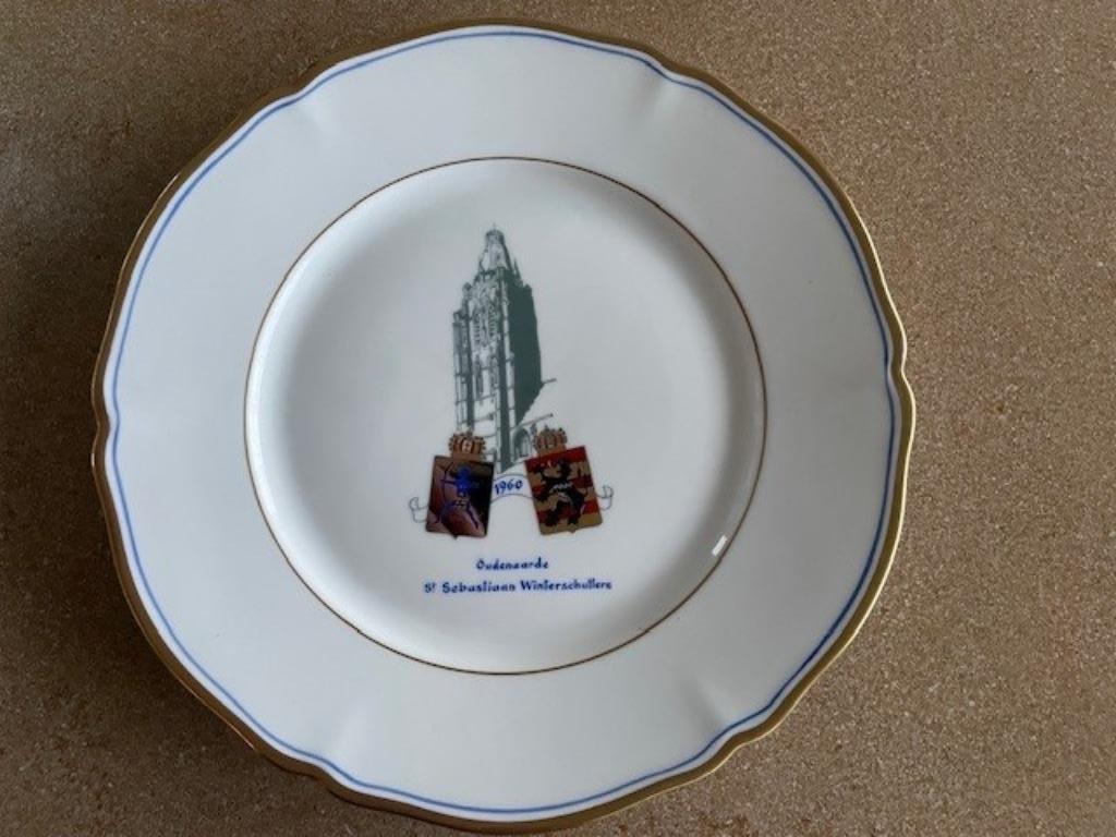 Sierbord Sint-Sebastiaan Winterschutters 1960 OUDENAARDE, Ophalen of Verzenden, Zo goed als nieuw, Overige typen