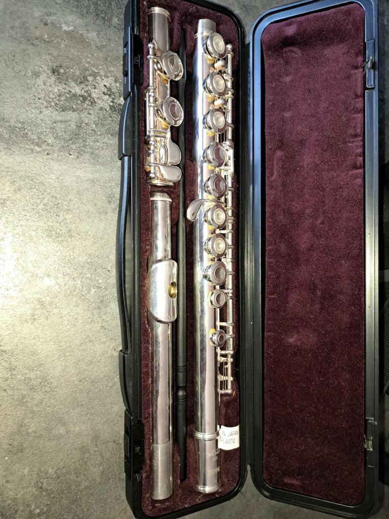 Dwarsfluit - Yamaha, Musique & Instruments, Instruments à vent | Flûtes traversières & Piccolos, Utilisé, Flûte traversière, Avec valise ou sac