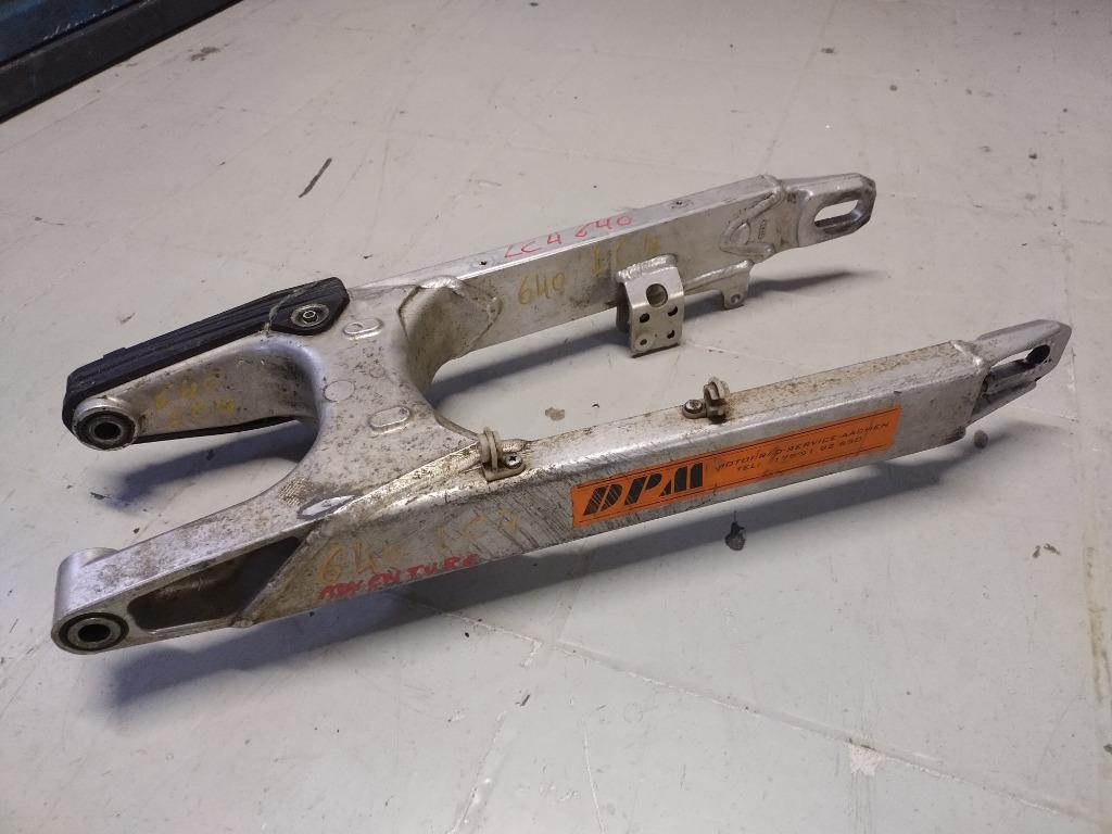 ktm lc4 640 adventure achterbrug, Motoren, Ophalen of Verzenden, Gebruikt