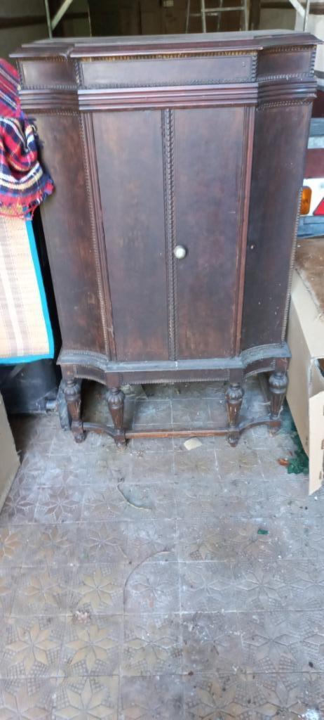 Kast met oude platenspeler, Antiek en Kunst, Ophalen