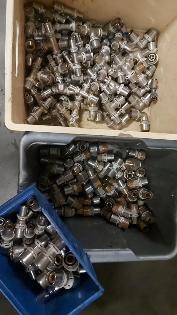 Perskoppelingen 16- 26mm voor alpex, Doe-het-zelf en Bouw, Metalen, Ophalen, Nieuw, Koper of Messing