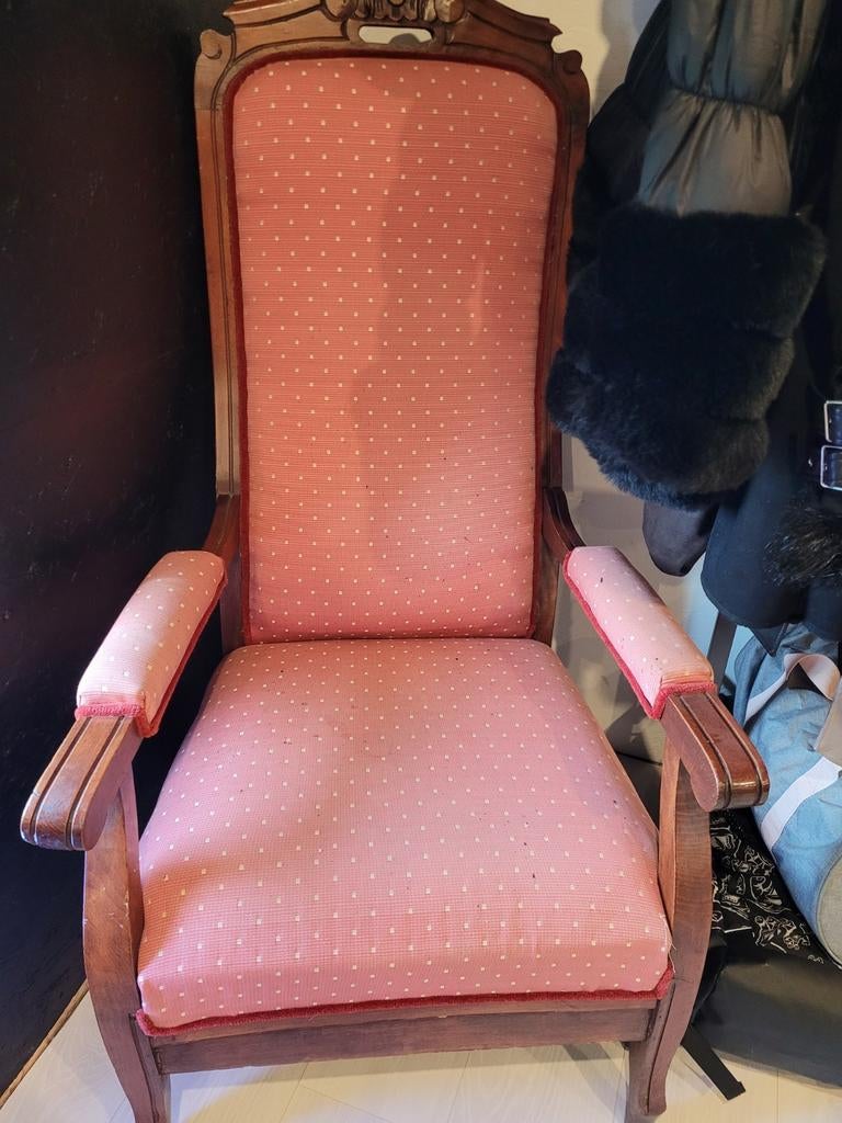 Voltaire fauteuil, Ophalen