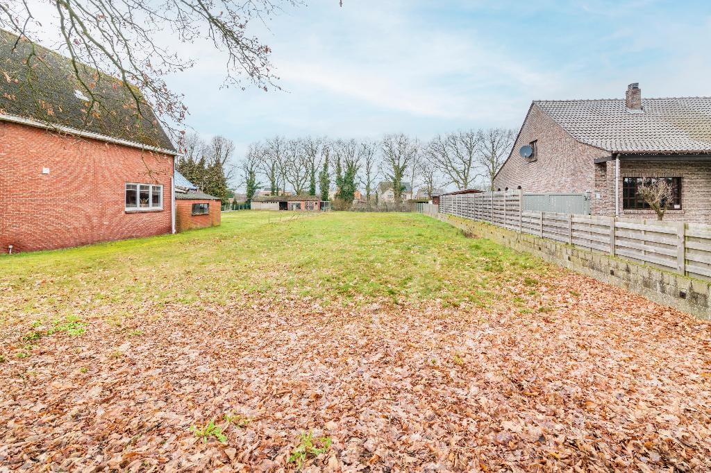 Bouwgrond voor open bebouwing op gunstige locatie in Lommel, Immo, Gronden en Bouwgronden, Kerkhoven Lommel, 1000 tot 1500 m²