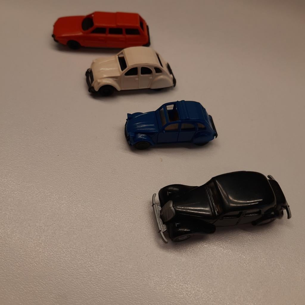 4 CITROEN mini-auto´s HO-schaal. VINTAGE. DUITS fabrikaat., Ophalen, Zo goed als nieuw, Auto, Wiking