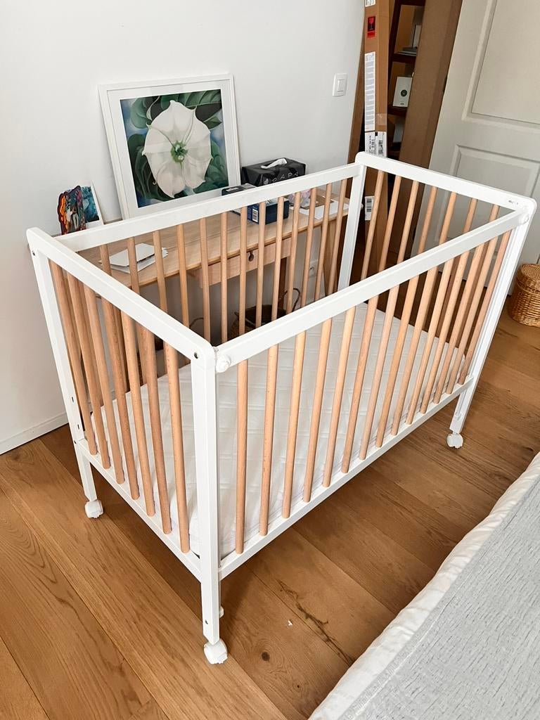 Lit cage enfant en bois - évolutif - tres bon état, Enfants & Bébés, Enlèvement, Utilisé, Lit