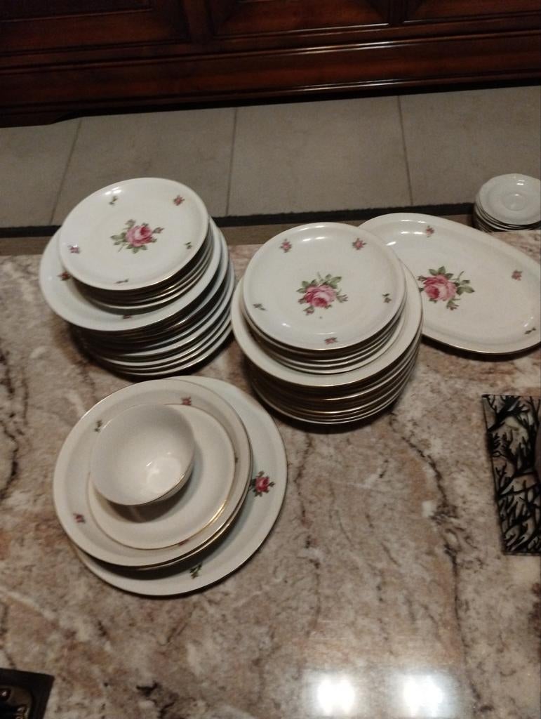 Een service  ,40 stukken totaal ., Huis en Inrichting, Keuken | Bestek, Ophalen