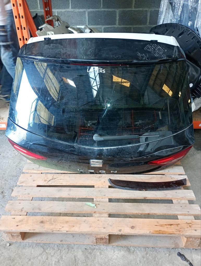 Coffre hayon Seat Leon, Autos : Pièces & Accessoires, Enlèvement, Seat