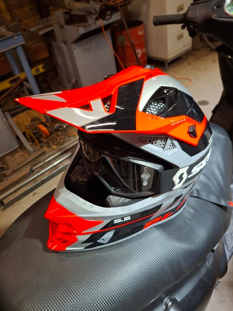 Crosshelm - Scott 5.5 Intrepid, Motoren, Kleding | Motorhelmen, M, Tweedehands, Ophalen, Overige merken