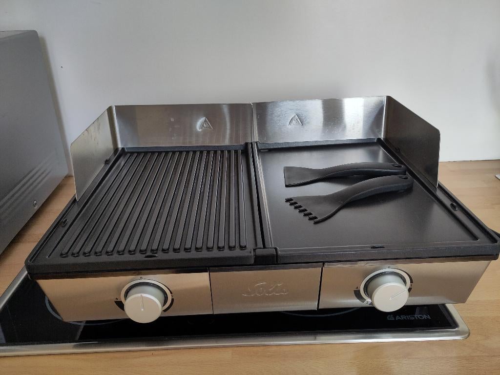 Plancha Solis | Deli Grill Type 7951, Electroménager, Plaques de gril, Enlèvement, Lave-vaisselle, Comme neuf, Gril de table