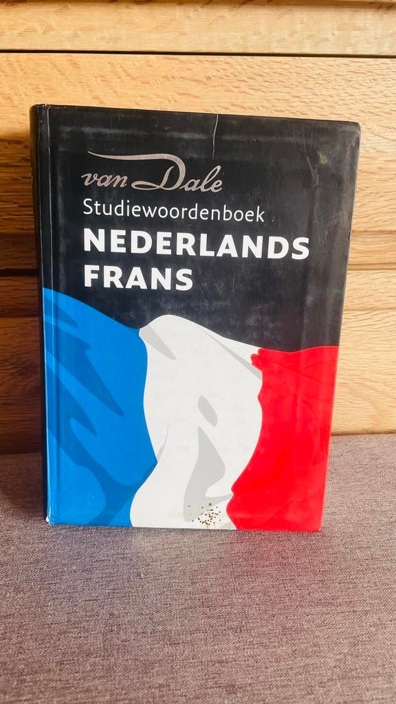 Van Dale Studiewoordenboek Nederlands-Frans  + CD-ROM, Gelezen, Van Dale, Nederlands, Ophalen of Verzenden