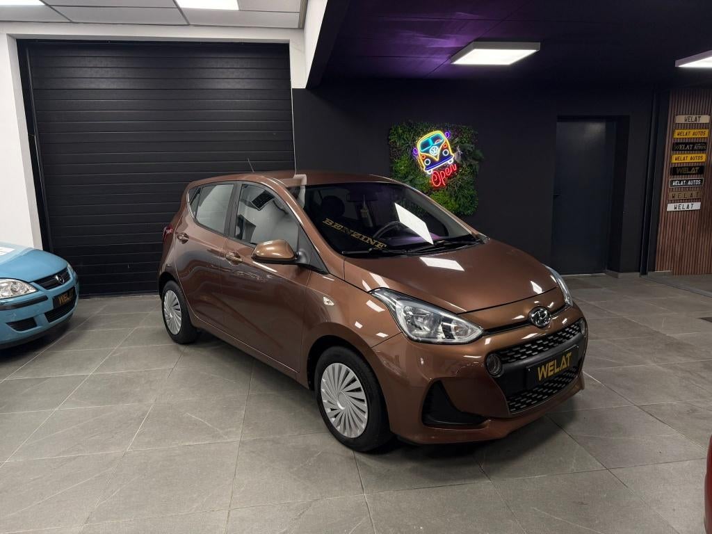 HYUNDAI i10 BENZINE 2018/EURO6/TOP STAAT, Auto's, Hyundai, Bluetooth, Bruin, Bedrijf, I10