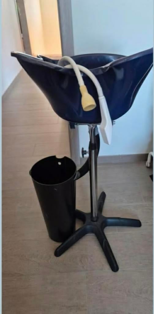 Wasbak sibel met opvangbak en universele doucheslang, Ophalen