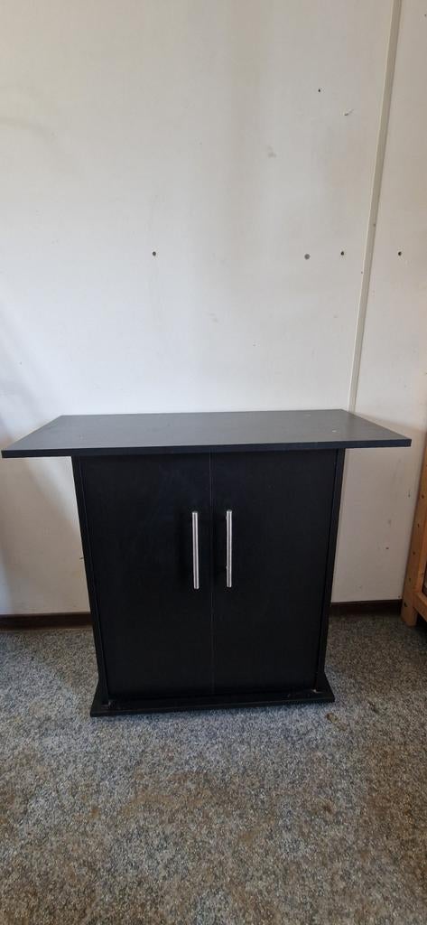 aquarium kastje, Enlèvement