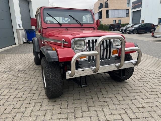 Voiture classique Jeep Wrangler 2500 en bon état, Autos, Achat, Entreprise, Boîte manuelle, Cuir synthéthique