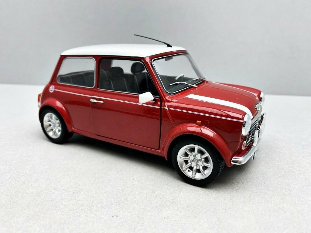 ROVER MINI COOPER 13' SPORT PACK 1999 Red 1/18 SOLIDO Neuve, Enlèvement ou Envoi, Comme neuf, Voiture, Solido