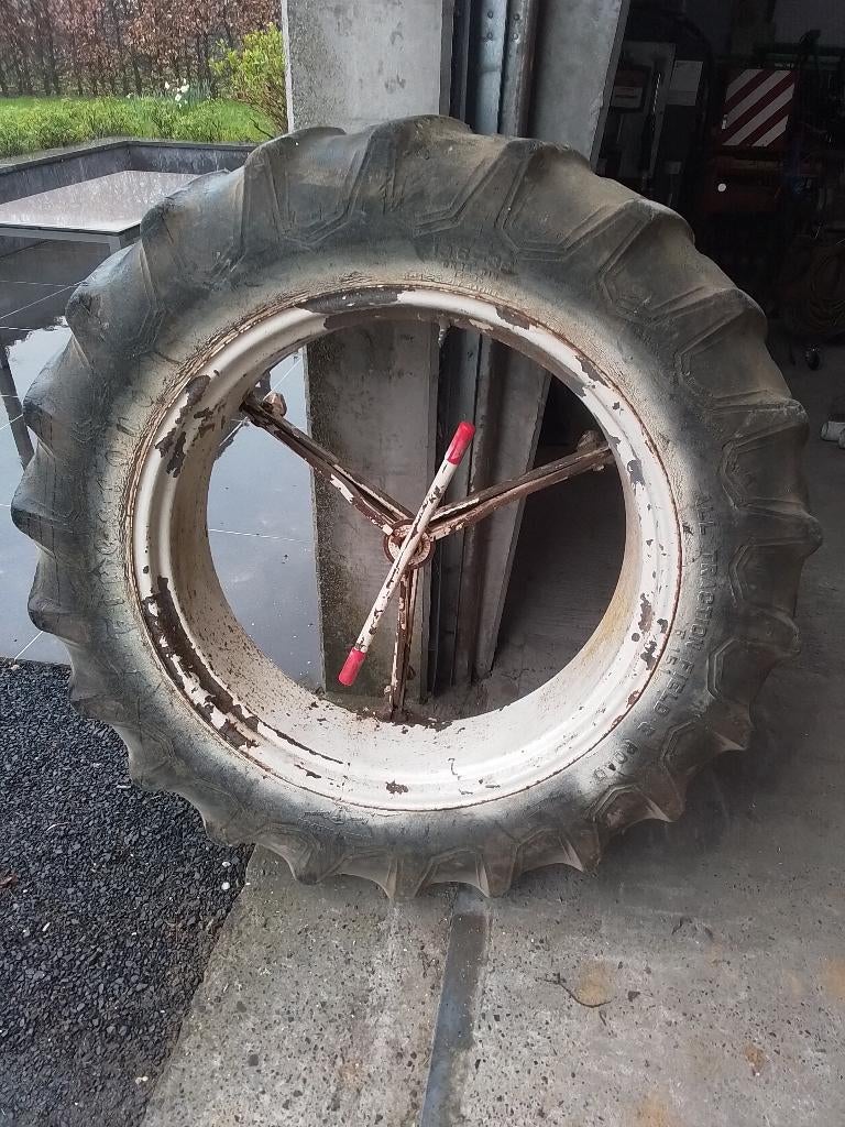 Tractorbanden, Ophalen