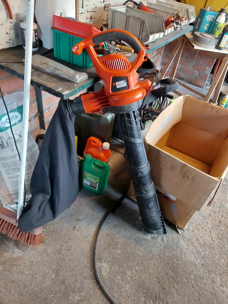 Bladzuiger, Ophalen, Zo goed als nieuw