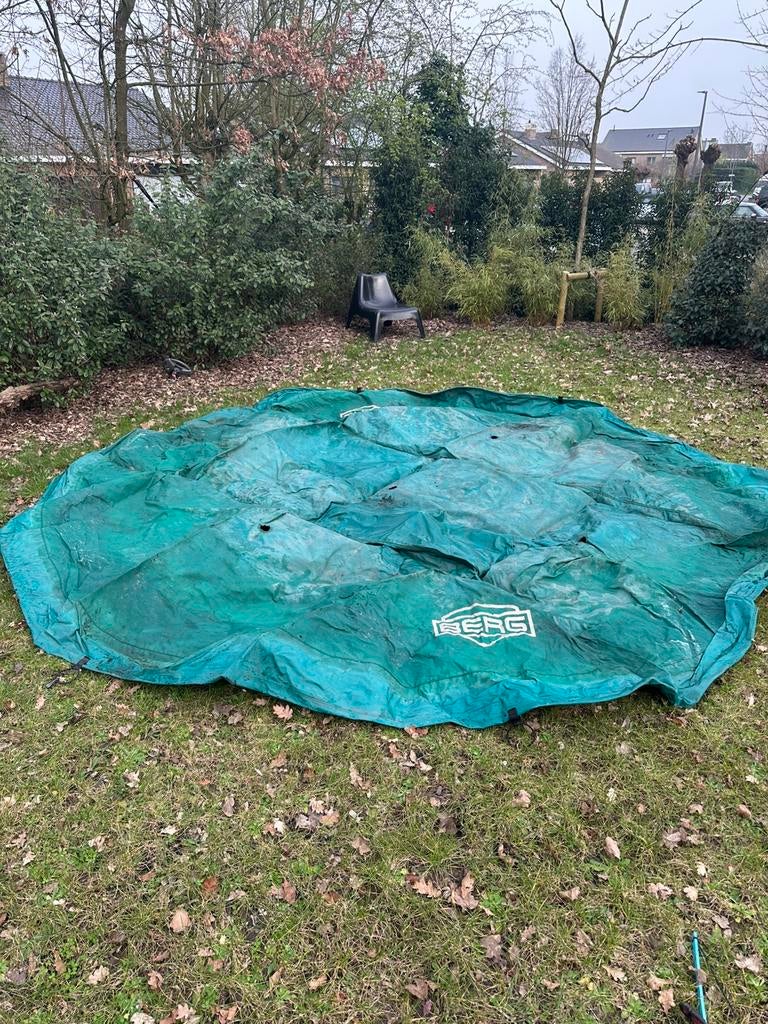 Afdekzeil en veiligheidsnet voor trampoline 4.20m Berg, Ophalen, Gebruikt