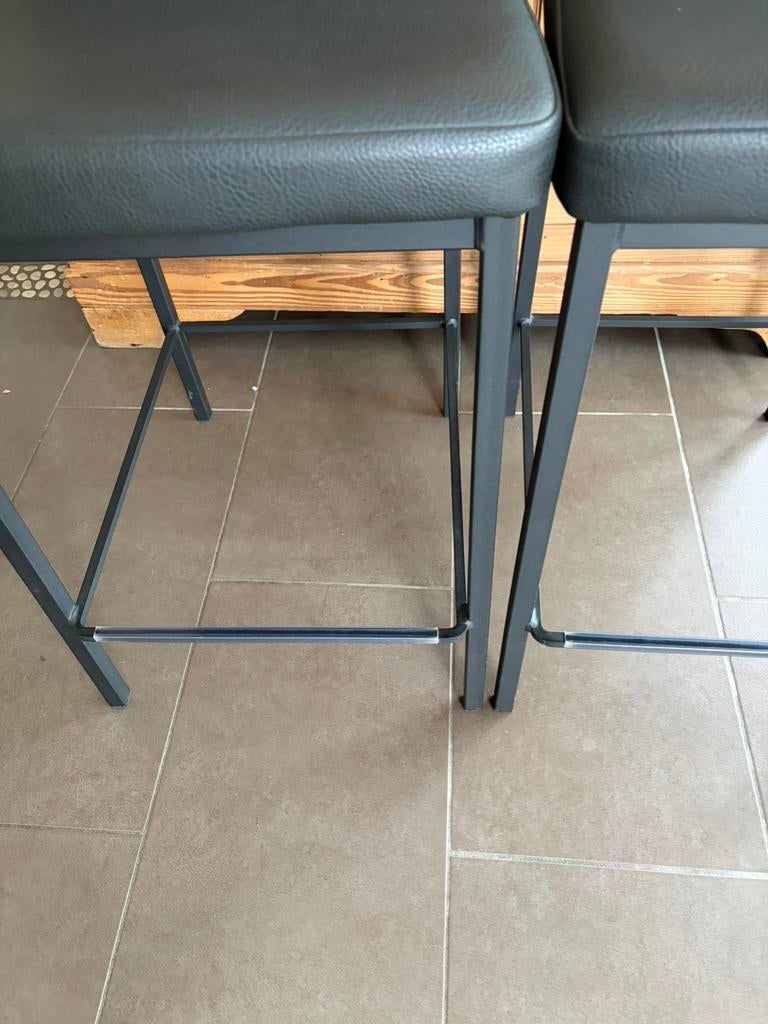 Chaise de bar noir, Enlèvement, Comme neuf, Cuir