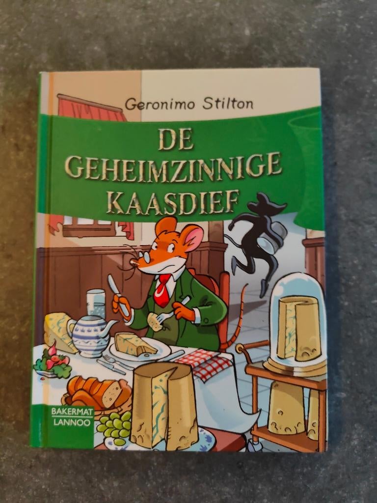 Boek Geronimo Stilton De geheimzinnige kaasdief, Ophalen of Verzenden, Zo goed als nieuw, Geronimo Stilton, Fictie algemeen