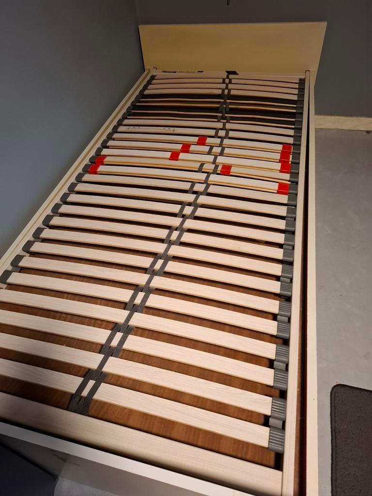 Lattenbodem, Enlèvement