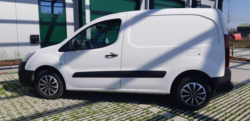 CITROEN BERLINGO 1.6HDI 2018/10 ALLE OPTIES, Auto's, Bestelwagens en Lichte vracht, Particulier, Diesel, Te koop, Euro 6