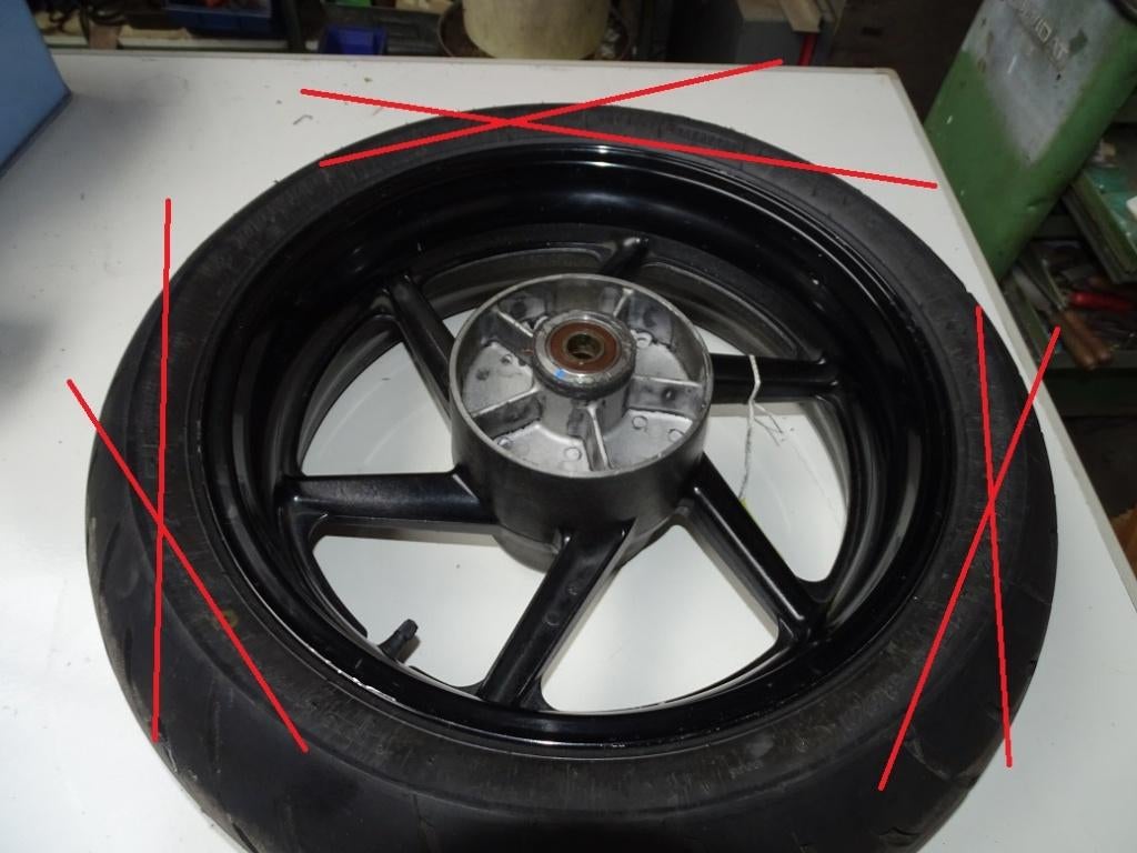 honda firebalde cbr900rr sc33 achterwiel met band, Motoren, Ophalen, Gebruikt