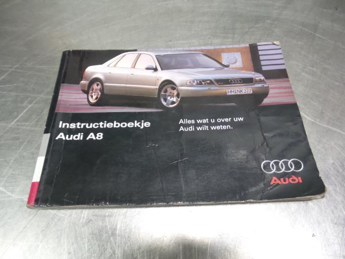 Instructie Boekje van een Audi A8 (A8 94-), Gebruikt, -, -, -