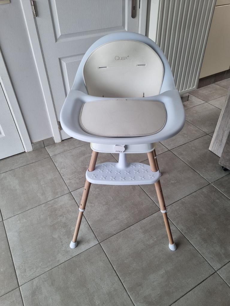 Chaise haute bébé quax, Enfants & Bébés, Enlèvement, Utilisé, Chaise évolutive, Ceinture(s)