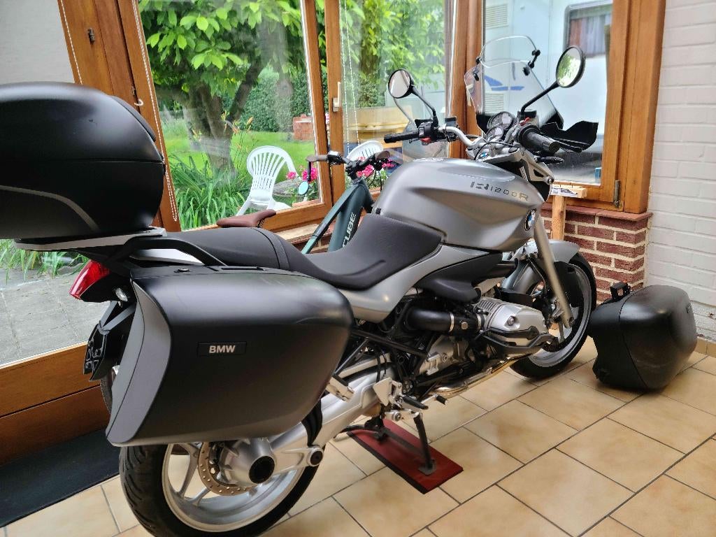 BMW R1200R 2010, 2 cilinders, Traction Control, Particulier, Meer dan 35 kW