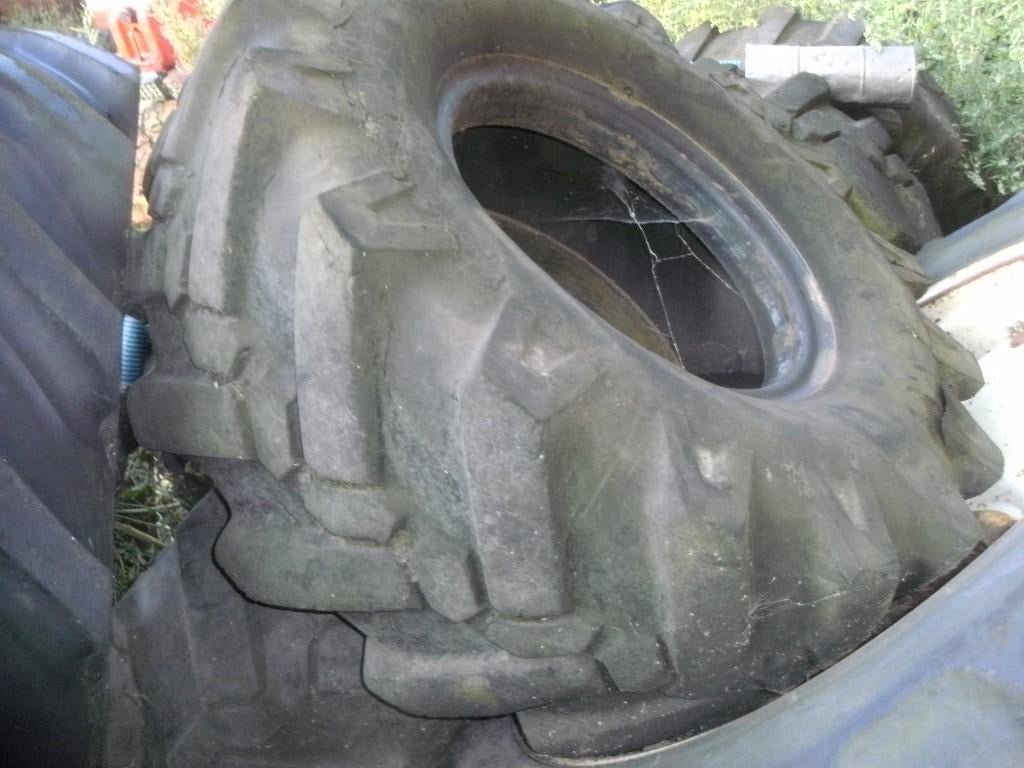 diverse wielen en banden, Zakelijke goederen, Overige Zakelijke goederen, Ophalen