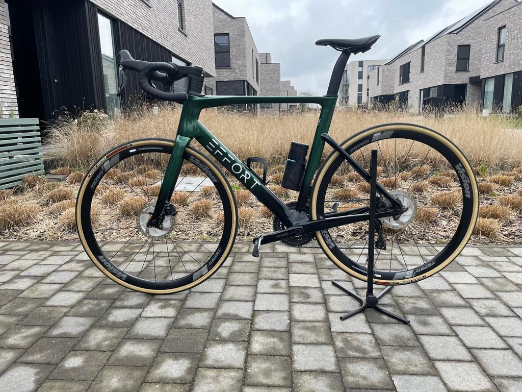 Koersfiets EFFORT, Fietsen en Brommers, Ophalen, Zo goed als nieuw