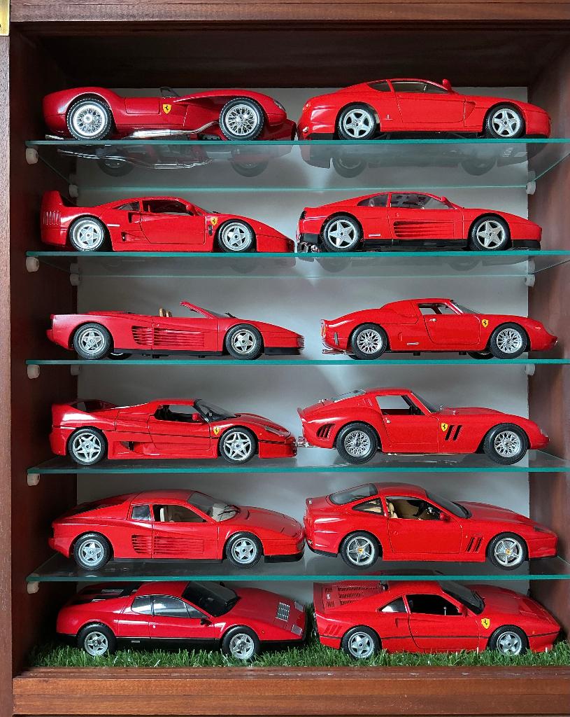 Buburago Ferrari 1:18, Enlèvement ou Envoi, Comme neuf, Voiture, Burago