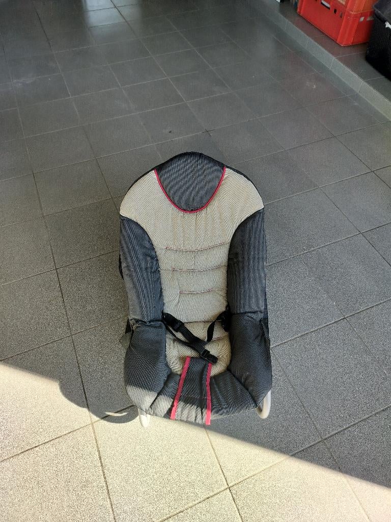 Baby wipper, Kinderen en Baby's, Ophalen, Gebruikt, Wipstoel, Chicco