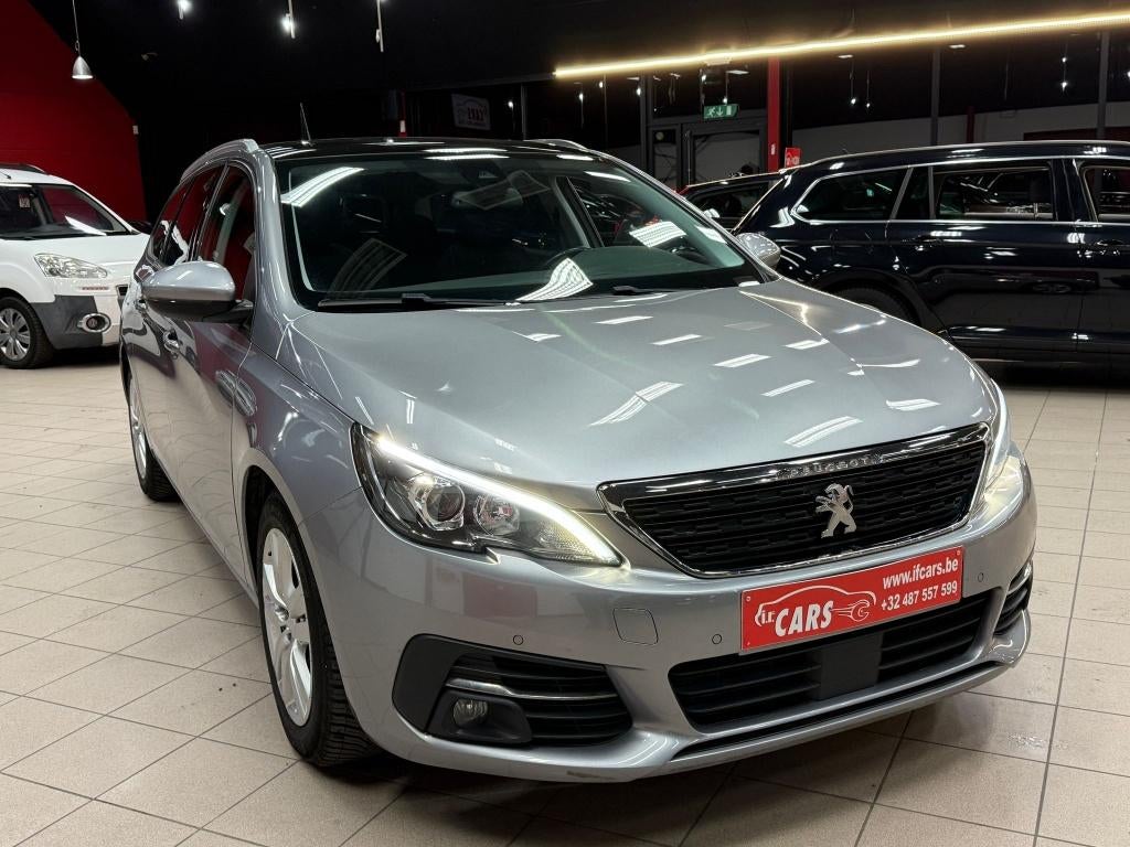 308 SW 1.2 PureTech Tech Edition**PANO DAK**NAVI**, Voorwielaandrijving, Stof, 1199 cc, 5 deurs