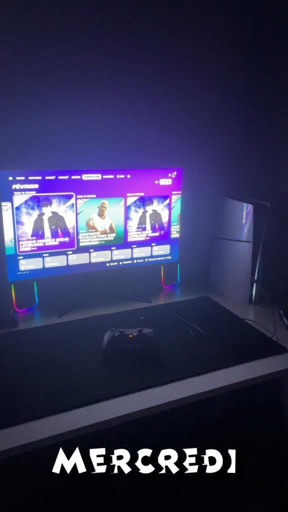 je vend tout mon  setup Ps5, Consoles de jeu & Jeux vidéo, Jeux | PC, Utilisé, Enlèvement