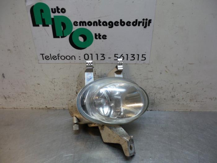 Feu antibrouillard avant droit d'un Peugeot 206, -, 3 mois de garantie, Utilisé, -