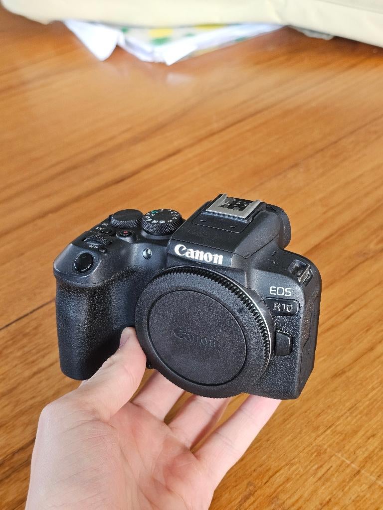 Canon EOS R10, TV, Hi-fi & Vidéo, Appareils photo numériques, Canon, Compact, Enlèvement, Utilisé