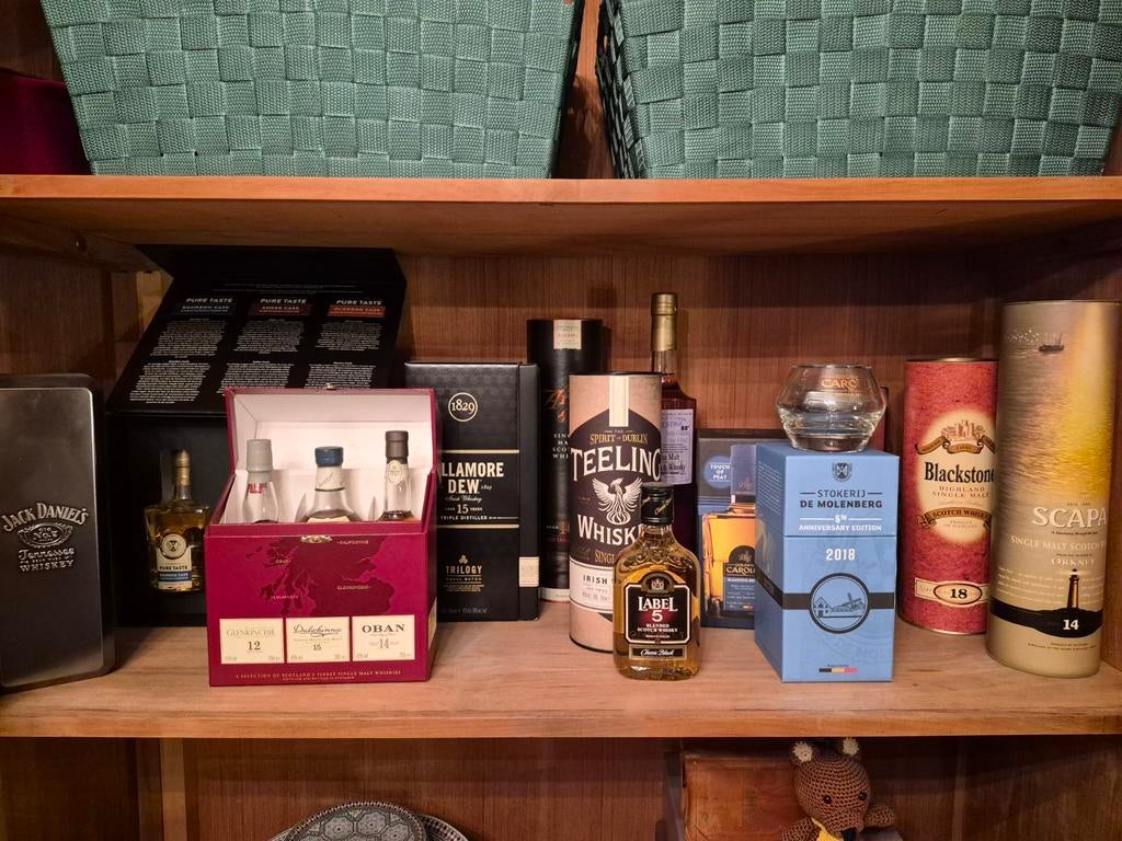 Whiskey verzameling, Verzamelen, Ophalen