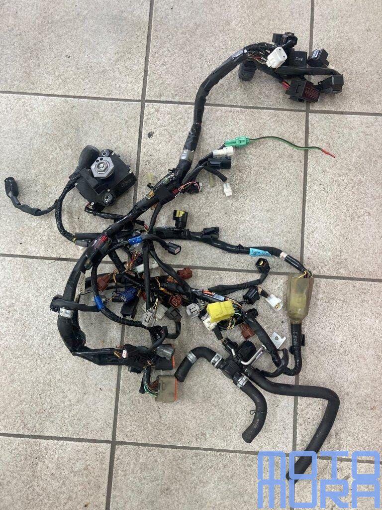 Kabelboom Suzuki GSXR 600 750 L1 L5 2011 2015 GSX-R bedradin, Motoren, Gebruikt, -, -, Ophalen of Verzenden