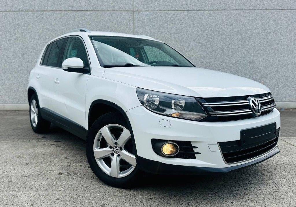 VW Tiguan 1.4 TSI 122PK BMT Sport & Style FULL OPTION!, Auto's, Volkswagen, Euro 5, Zwart, 4 cilinders, Alcantara