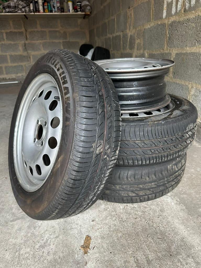 À vendre : pneus et jantes 15 pouces - Mini Cooper, Autos : Pièces & Accessoires, Pneus & Jantes, Enlèvement, 15 pouces, Pneu(s)