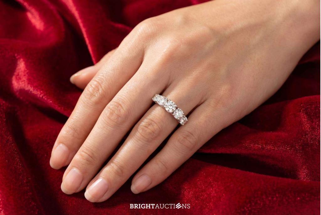 Witgouden ring met 2.90 carat briljanten, Bijoux, Sacs & Beauté, Bagues, Diamant, Niet ingevuld, Or, Enlèvement