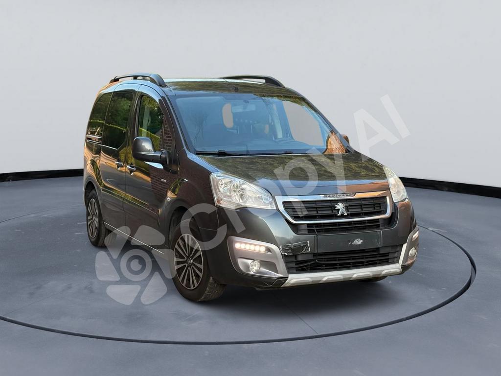 PEUGOET PARTNER 2017 BENZINE 1.2 200.000KM EURO6B, Euro 6, Bedrijf, Handgeschakeld, 5 deurs