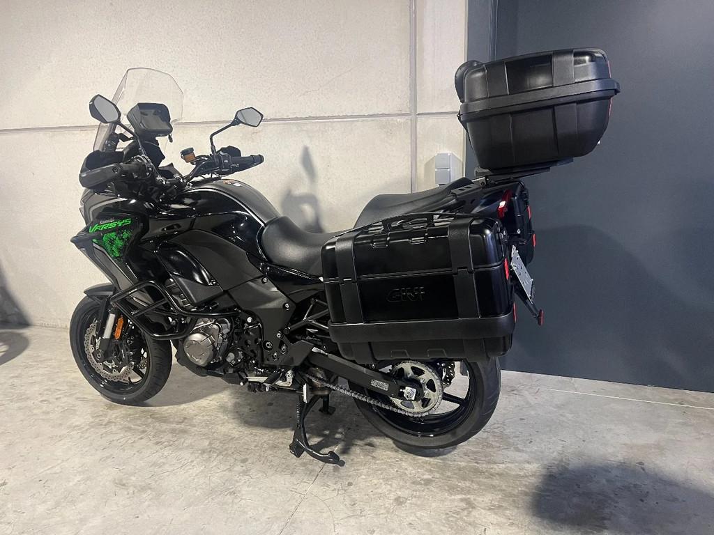 Kawasaki Versys 1000 S met givi TRK kofferset (bj 2022) - foto 2