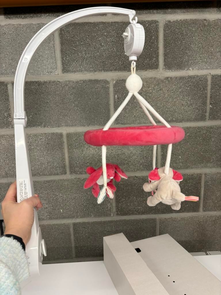 Mobile musical Noukie’s, Enfants & Bébés, Berceaux & Lits, Enlèvement, Neuf, Autres types