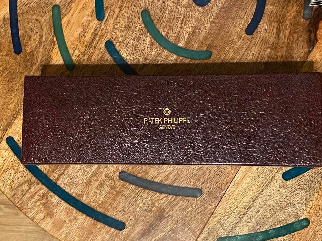 Patek Philippe Geneve, boite de montre, Enlèvement ou Envoi, Comme neuf