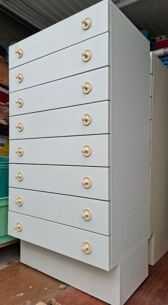 commodes 8 tiroirs vintage Interlübke, Maison & Meubles, 25 à 50 cm, 5 tiroirs ou plus, Synthétique, Enlèvement